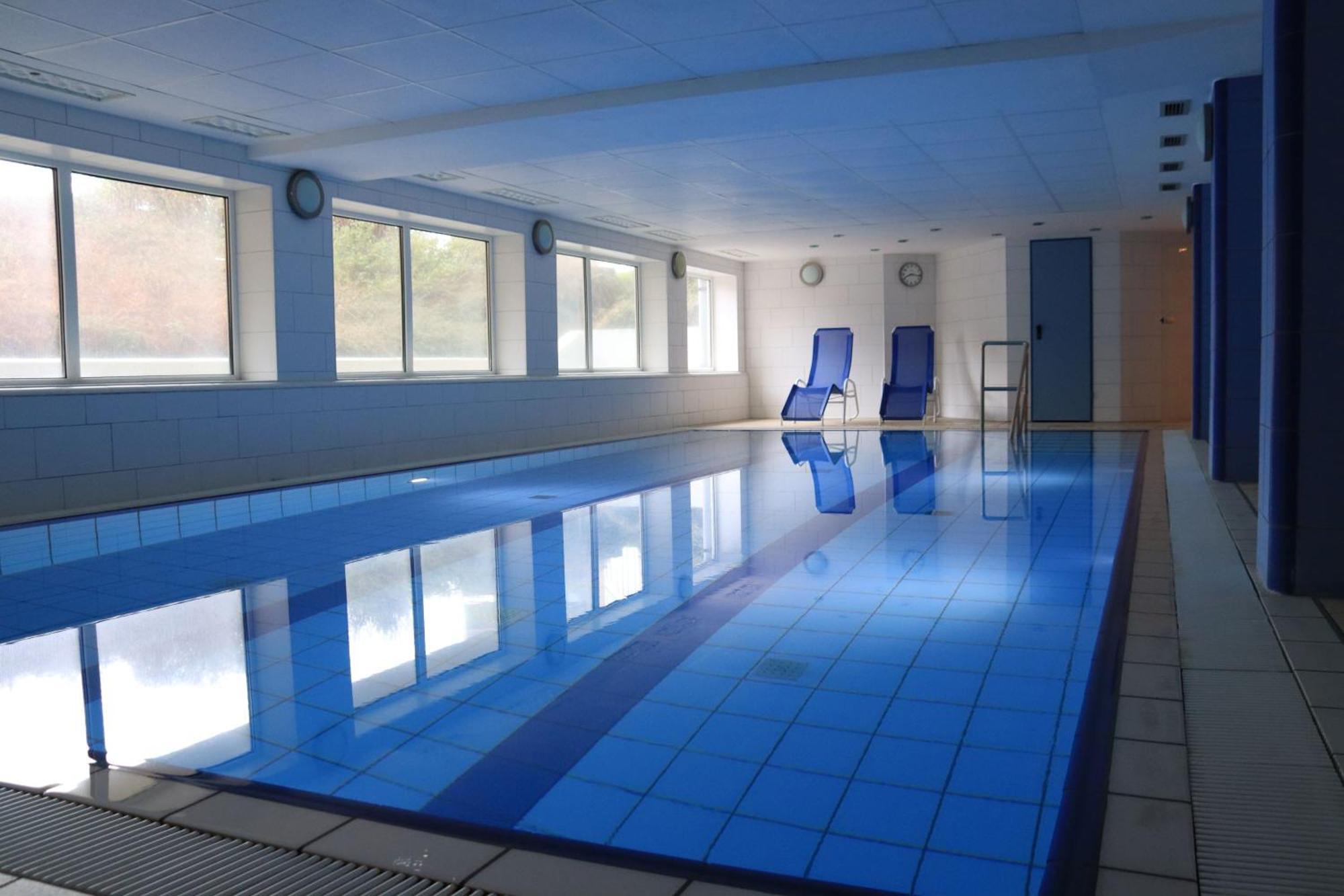 Ferienwohnung Mit Seeblick Und Schwimmbadnutzung In Cuxhaven Esterno foto