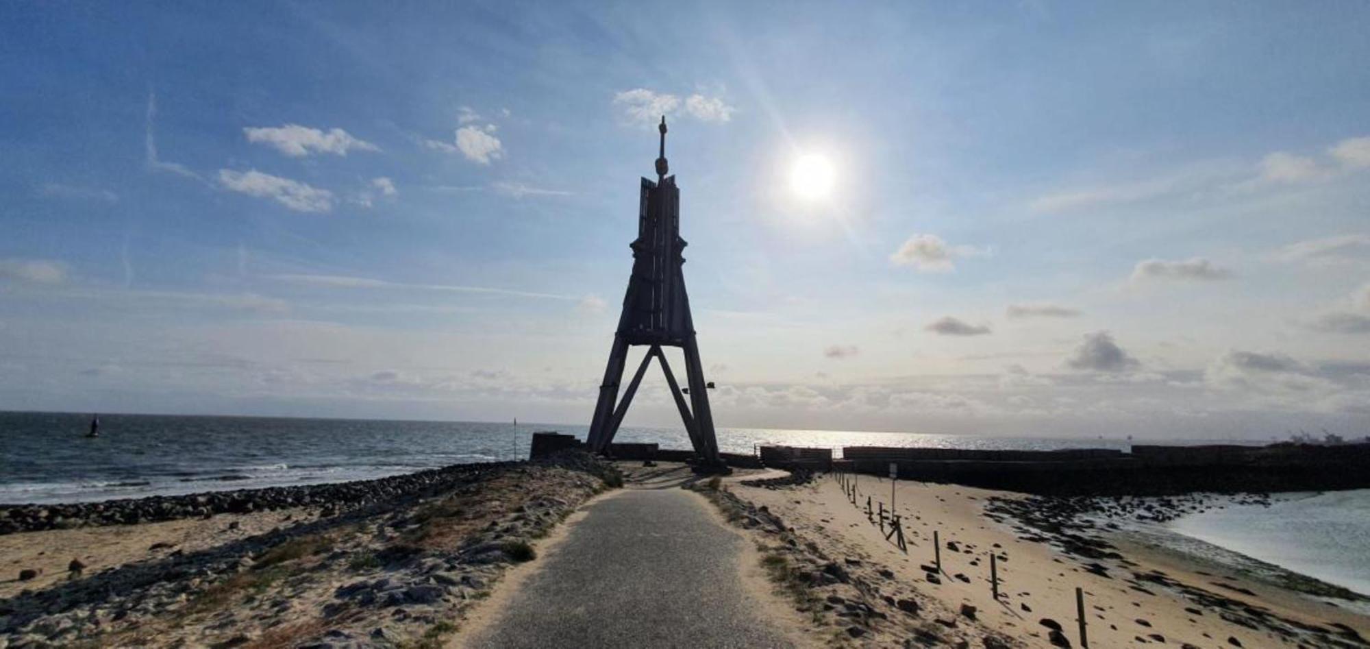 Ferienwohnung Mit Seeblick Und Schwimmbadnutzung In Cuxhaven Esterno foto