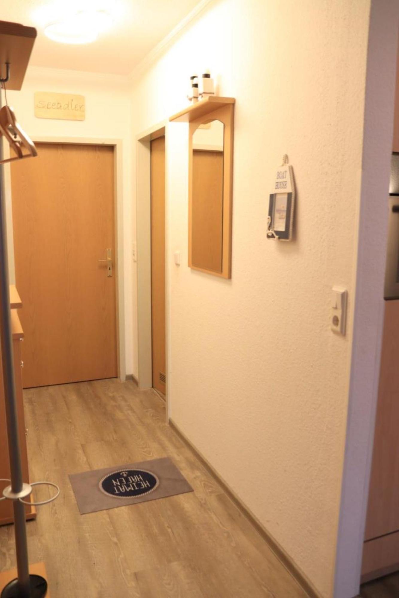 Ferienwohnung Mit Seeblick Und Schwimmbadnutzung In Cuxhaven Esterno foto